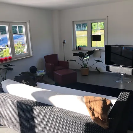 Lägenhet Geschmackvolle Fuer 4-5 Personen - Riesige Dachterrasse